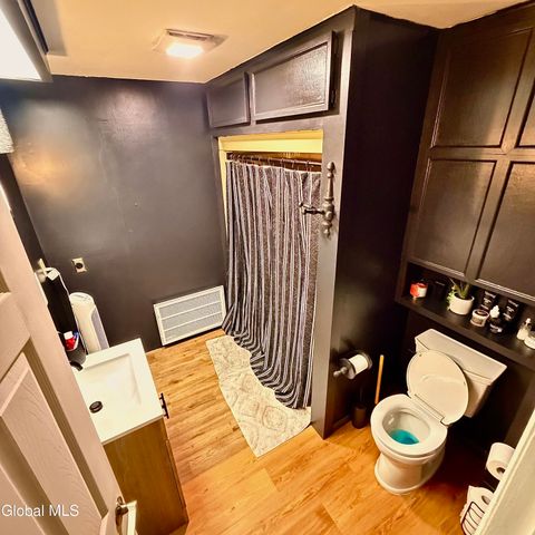 2530 Augustine Avenue 2530, Rotterdam, NY 12306