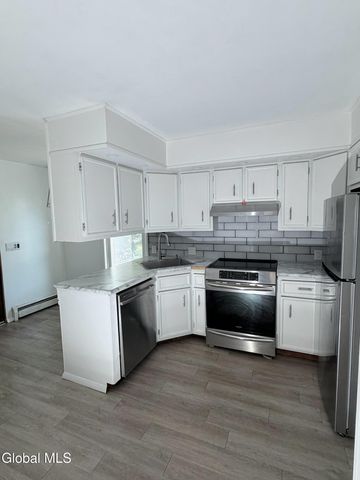 2530 Augustine Avenue 2530, Rotterdam, NY 12306