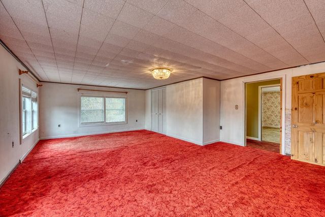 211 Ada Street, Blue Ridge, GA 30513