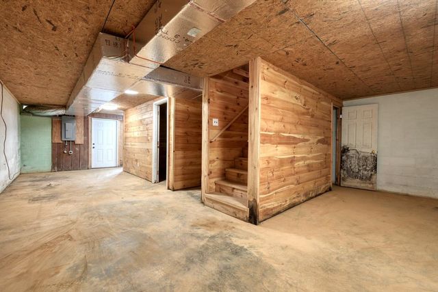 211 Ada Street, Blue Ridge, GA 30513