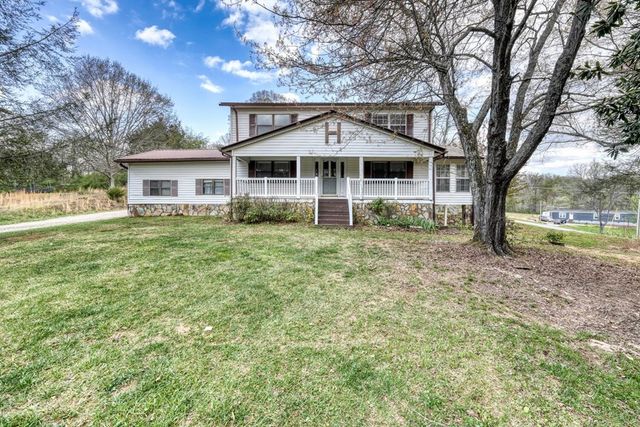 211 Ada Street, Blue Ridge, GA 30513