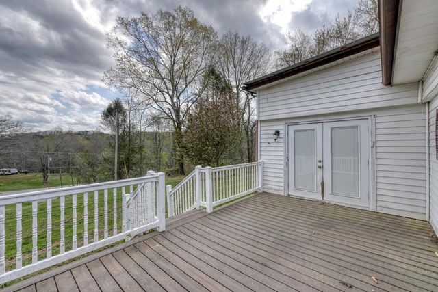 211 Ada Street, Blue Ridge, GA 30513