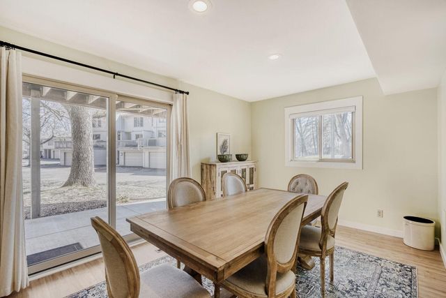 6220 Sandpiper Court, Edina, MN 55436