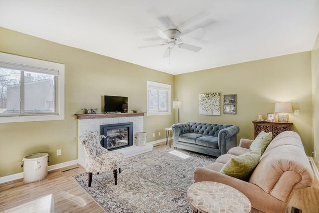6220 Sandpiper Court, Edina, MN 55436