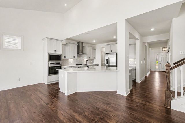 213 John T Alexander Blvd, Hendersonville, TN 37075