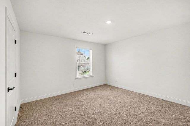 213 John T Alexander Blvd, Hendersonville, TN 37075