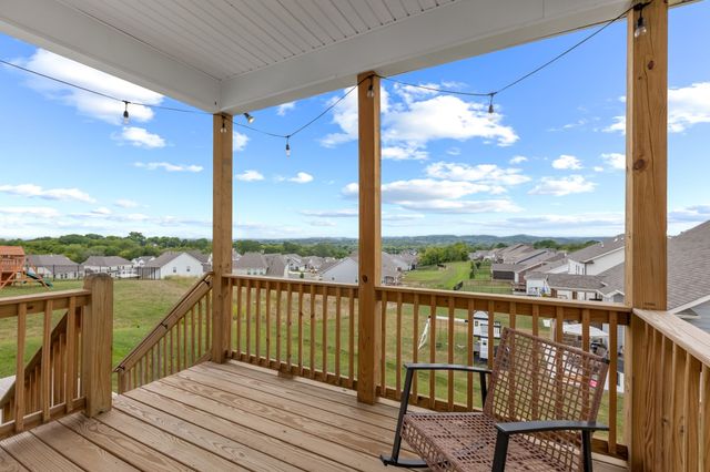 213 John T Alexander Blvd, Hendersonville, TN 37075