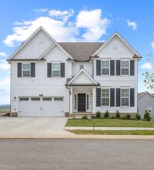 213 John T Alexander Blvd, Hendersonville, TN 37075