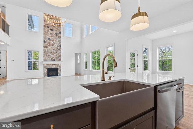 1770 ADELINE DR, Mechanicsburg, PA 17050