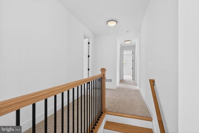 1770 ADELINE DR, Mechanicsburg, PA 17050