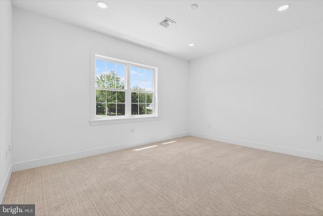 1770 ADELINE DR, Mechanicsburg, PA 17050