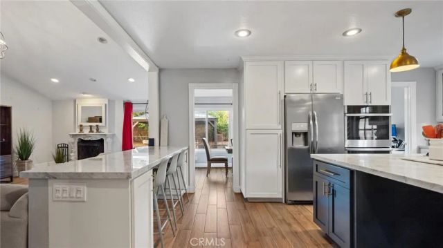 23420 Via Castanet, Valencia, CA 91355