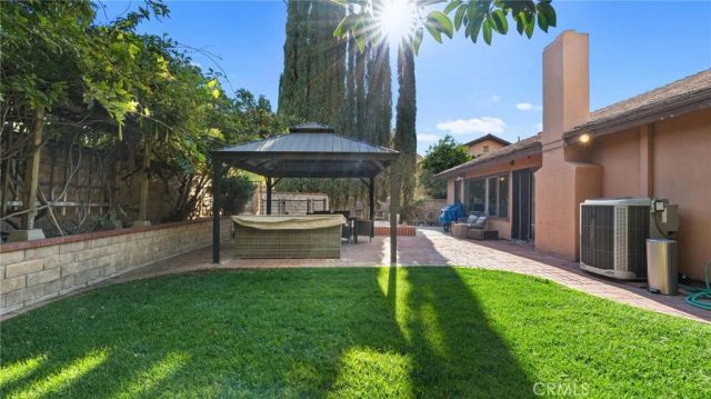 23420 Via Castanet, Valencia, CA 91355