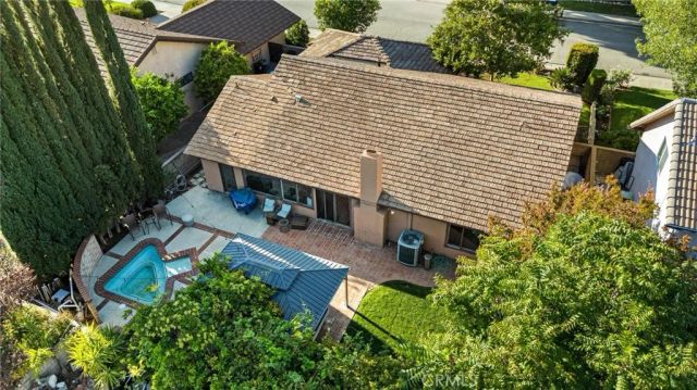 23420 Via Castanet, Valencia, CA 91355