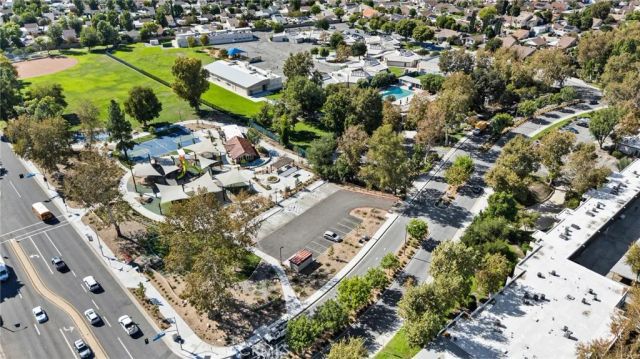 23420 Via Castanet, Valencia, CA 91355