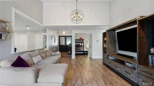 23420 Via Castanet, Valencia, CA 91355