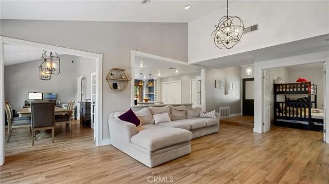23420 Via Castanet, Valencia, CA 91355