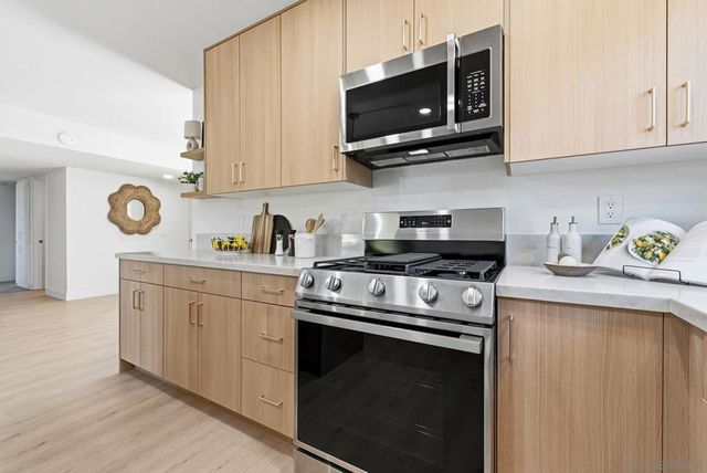 650 Olinda St, Escondido, CA 92027