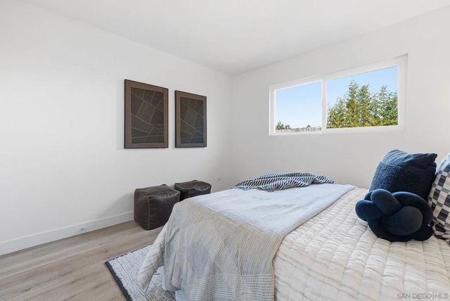 650 Olinda St, Escondido, CA 92027