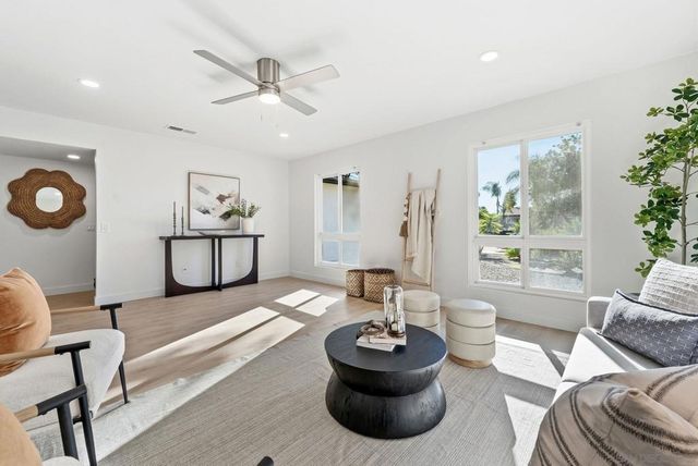 650 Olinda St, Escondido, CA 92027