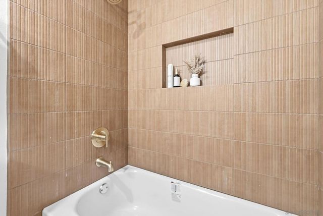 650 Olinda St, Escondido, CA 92027