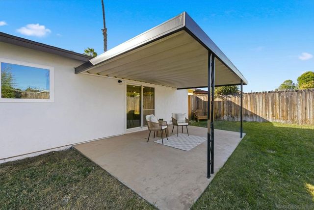 650 Olinda St, Escondido, CA 92027