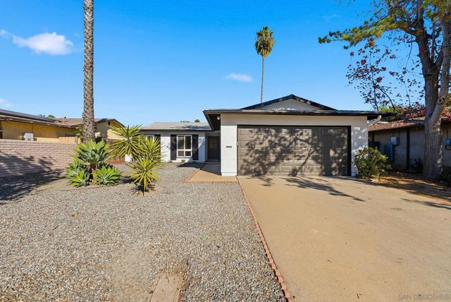 650 Olinda St, Escondido, CA 92027