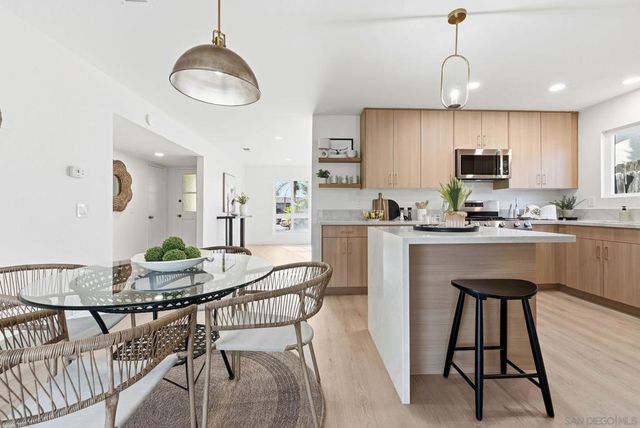 650 Olinda St, Escondido, CA 92027