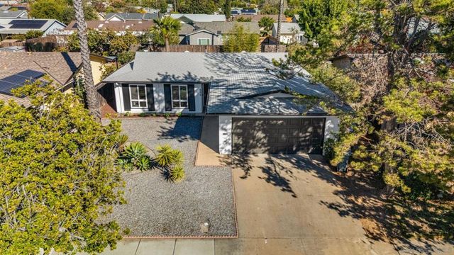 650 Olinda St, Escondido, CA 92027