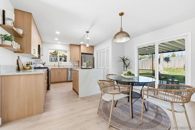 650 Olinda St, Escondido, CA 92027