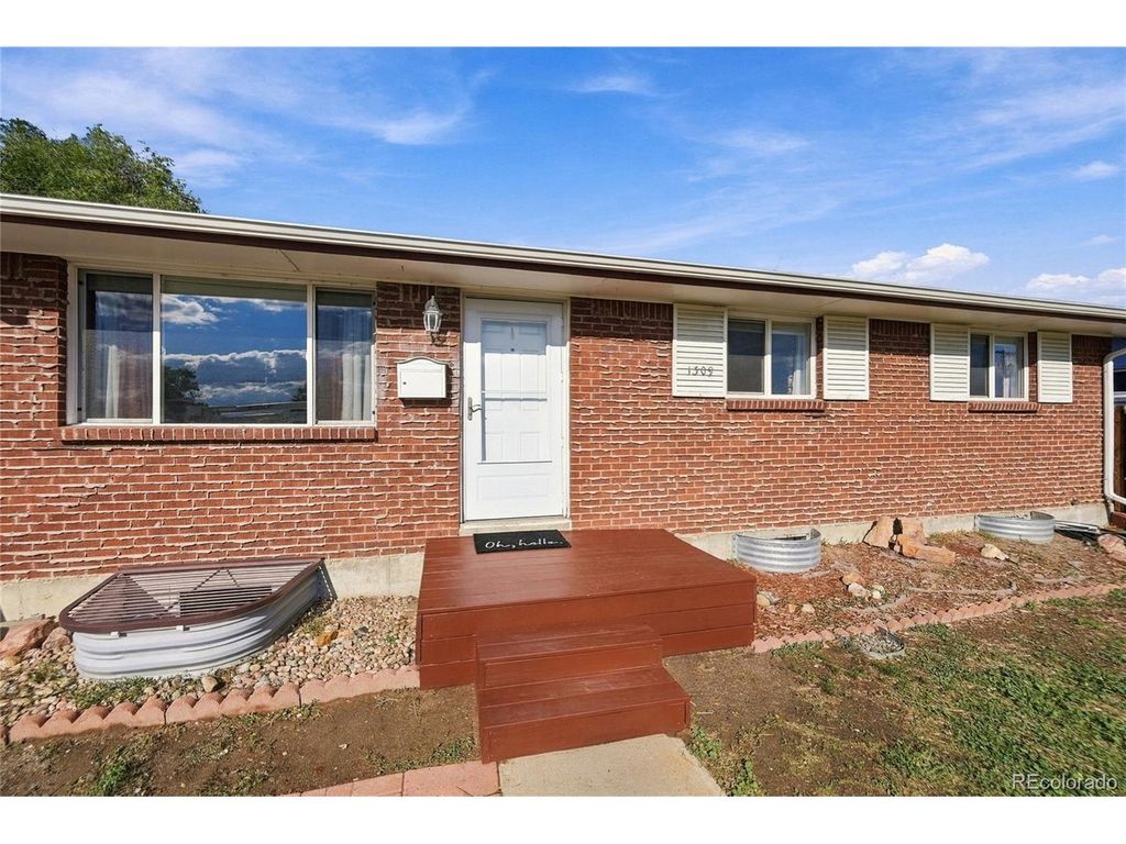 1309 Douglas Dr, Denver, CO 80221