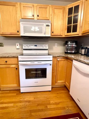 10 Absalom Lane, Hollis, NH 03049
