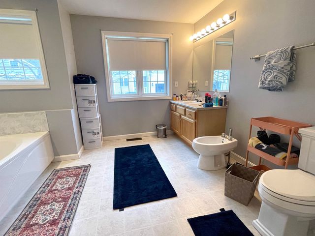 10 Absalom Lane, Hollis, NH 03049