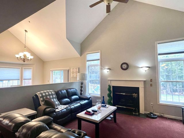 10 Absalom Lane, Hollis, NH 03049