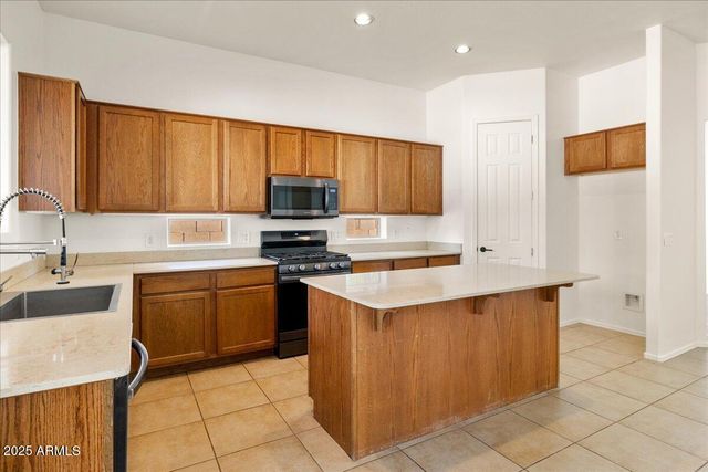 6560 E Brombil Street, Prescott Valley, AZ 86314