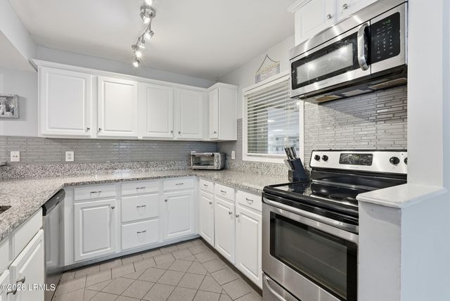 663 William Hilton Pkwy Apt 3321, Hilton Head Island, SC 29928