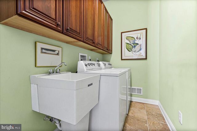 196 SLOAN RD, Phoenixville, PA 19460