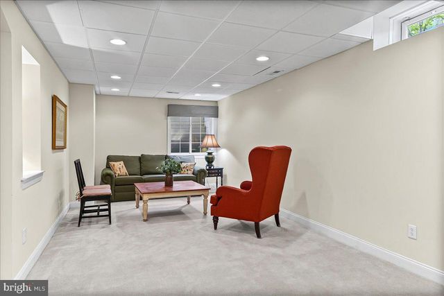 196 SLOAN RD, Phoenixville, PA 19460