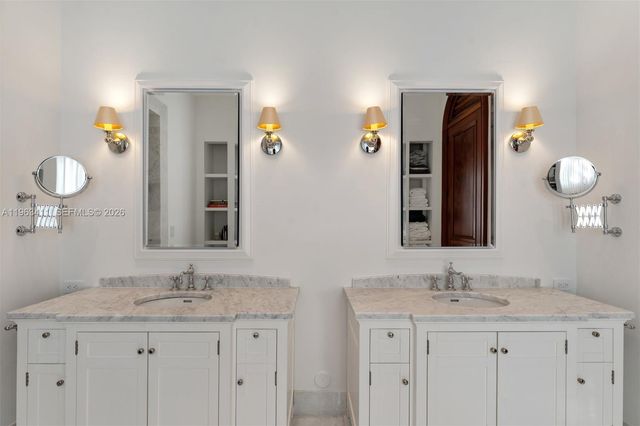 465 HAMPTON LN, Key Biscayne, FL 33149