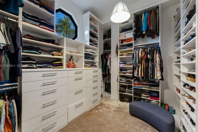 465 HAMPTON LN, Key Biscayne, FL 33149