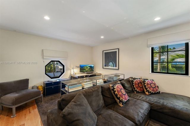 465 HAMPTON LN, Key Biscayne, FL 33149