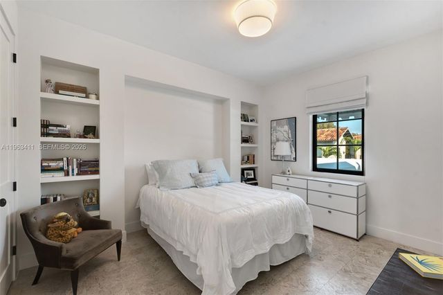 465 HAMPTON LN, Key Biscayne, FL 33149