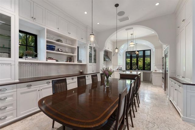 465 HAMPTON LN, Key Biscayne, FL 33149