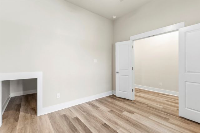 714 E McGee Street, Sherman, TX 75090