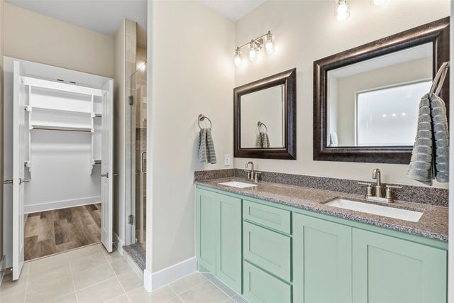 714 E McGee Street, Sherman, TX 75090