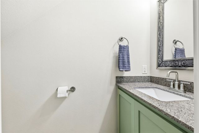 714 E McGee Street, Sherman, TX 75090