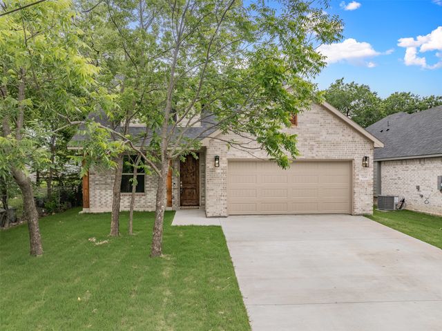714 E McGee Street, Sherman, TX 75090