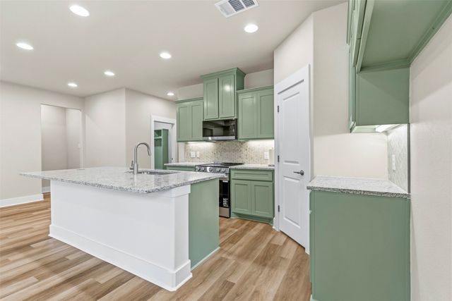 714 E McGee Street, Sherman, TX 75090