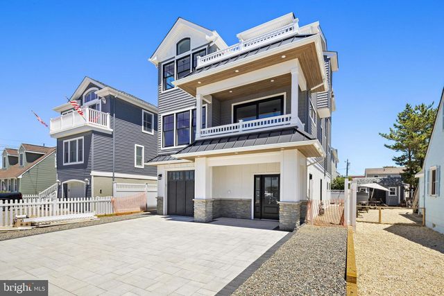 7 E 19TH ST, Long Beach Township, NJ 08008