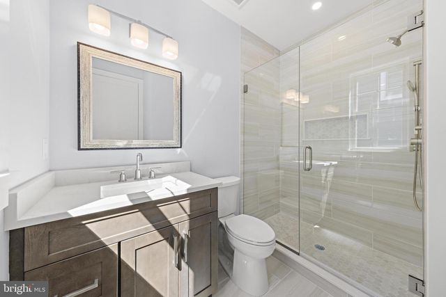 7 E 19TH ST, Long Beach Township, NJ 08008